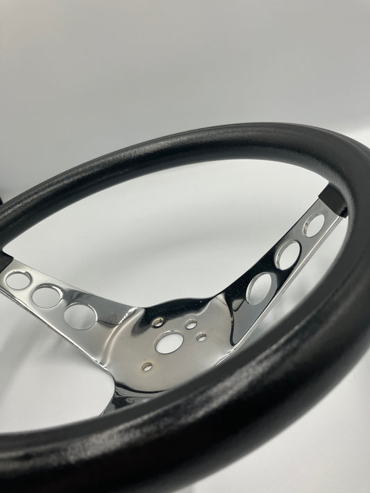 Ratt skummad plast Grant, 3 hålade ekrar, 11 1/2", svart (834)