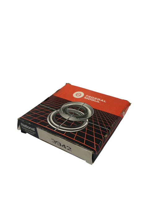 P-BOX (3942)