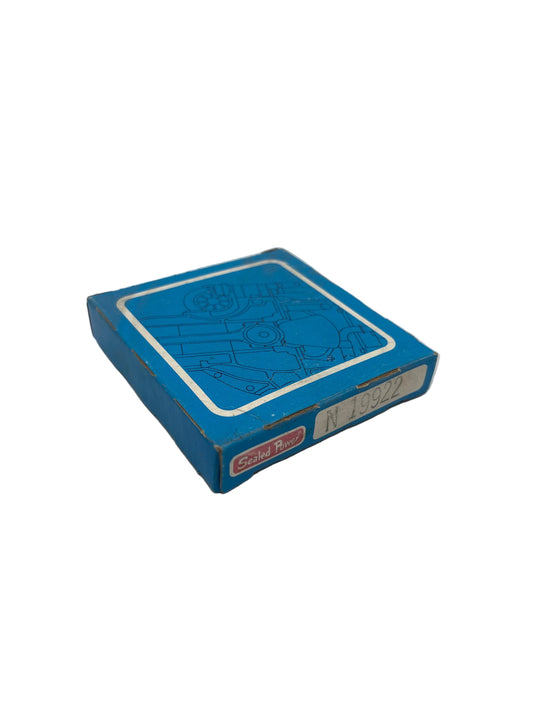 P-BOX T-KÅPA OLDSMOB (19922)